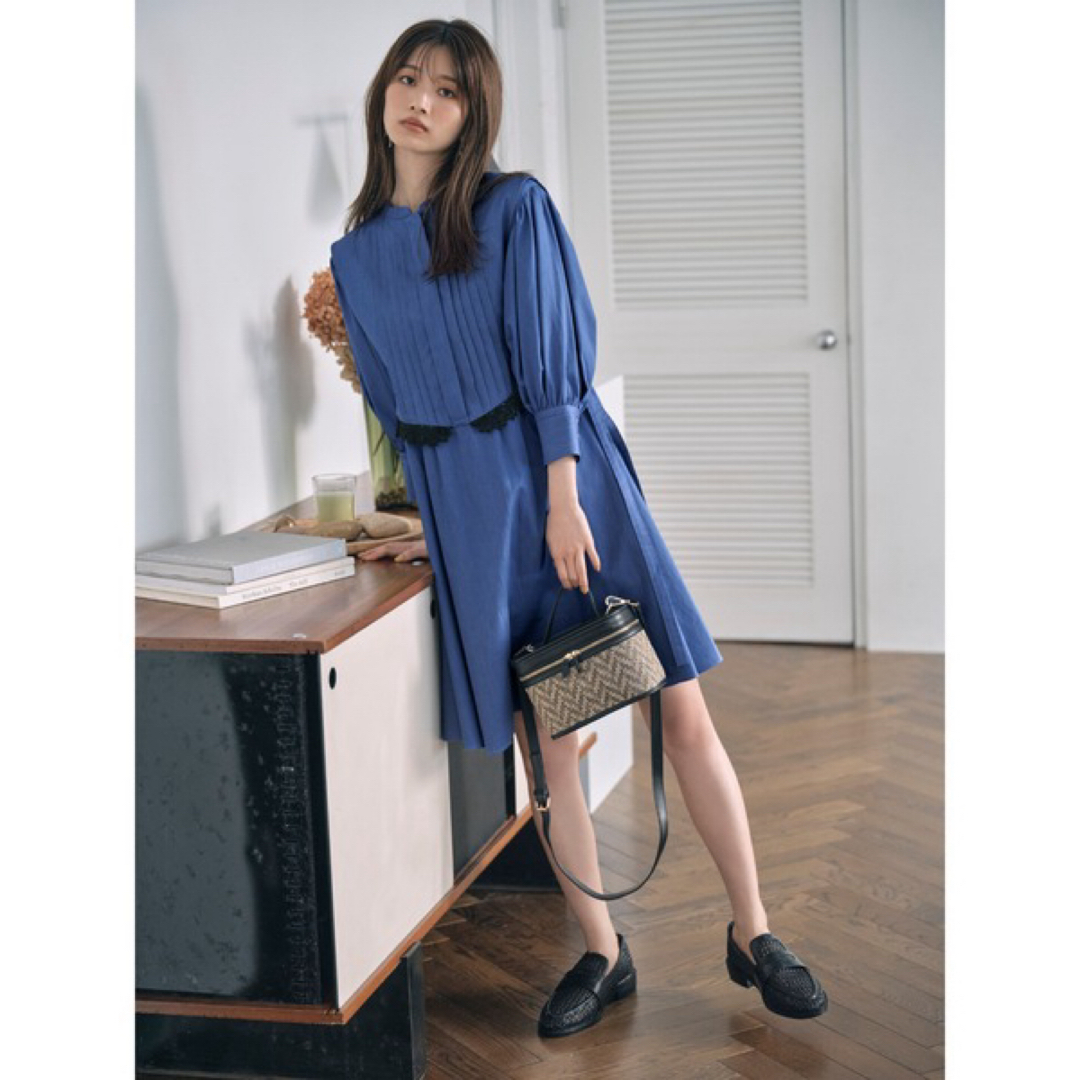 最新 Lily Brown ピンタックデザインワンピース ワンピース