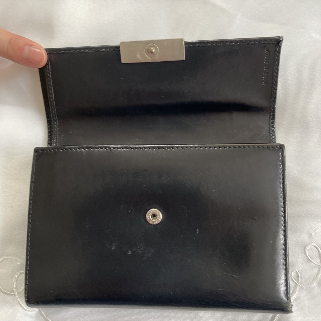 PRADA - お値下げしました! PRADA 二つ折り財布 ブラックの通販 PRADA - お値下げしました! PRADA 二つ折り財布 ブラックの通販
