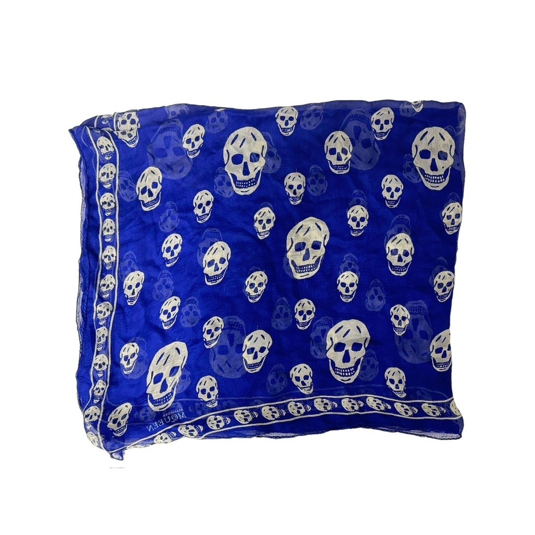 Alexander McQueen - Alexander McQueen アレキサンダーマックイーン スカル ストール マフラー シルク ブルー ホワイト 美品 中古 64665の通販 by warashibe_casanova's shop|アレキサンダーマックイーンならラクマ Alexander McQueen - Alexander McQueen アレキサンダーマックイーン スカル ストール マフラー シルク ブルー ホワイト 美品 中古 64665の通販 by warashibe_casanova's shop|アレキサンダーマックイーンならラクマ
