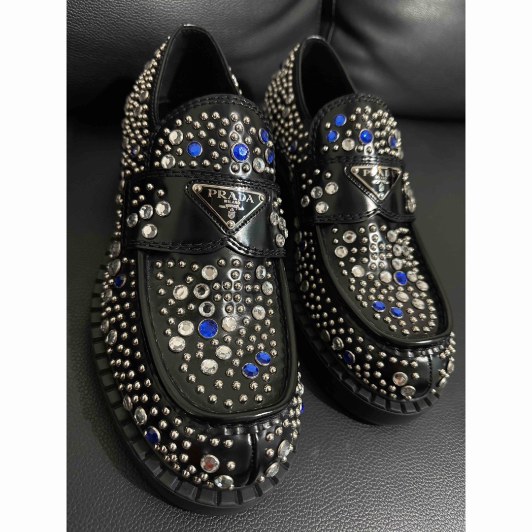 PRADA スタッズ&ラインストーン付ブラッシュドレザーローファー PRADA スタッズ&ラインストーン付ブラッシュドレザーローファー
