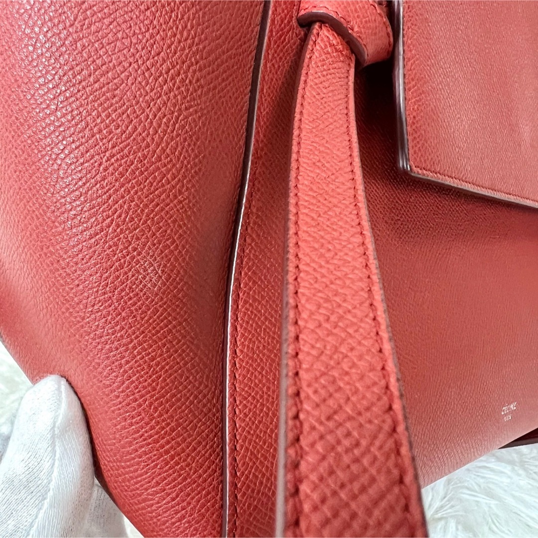 CELINE - 秋冬カラー CELINE ベルトバッグミニ ハンドバッグ CELINE - 秋冬カラー CELINE ベルトバッグミニ ハンドバッグ
