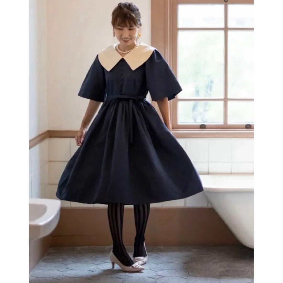 Antique Carrie ビッグカラーのクラシカルドレス ブラック