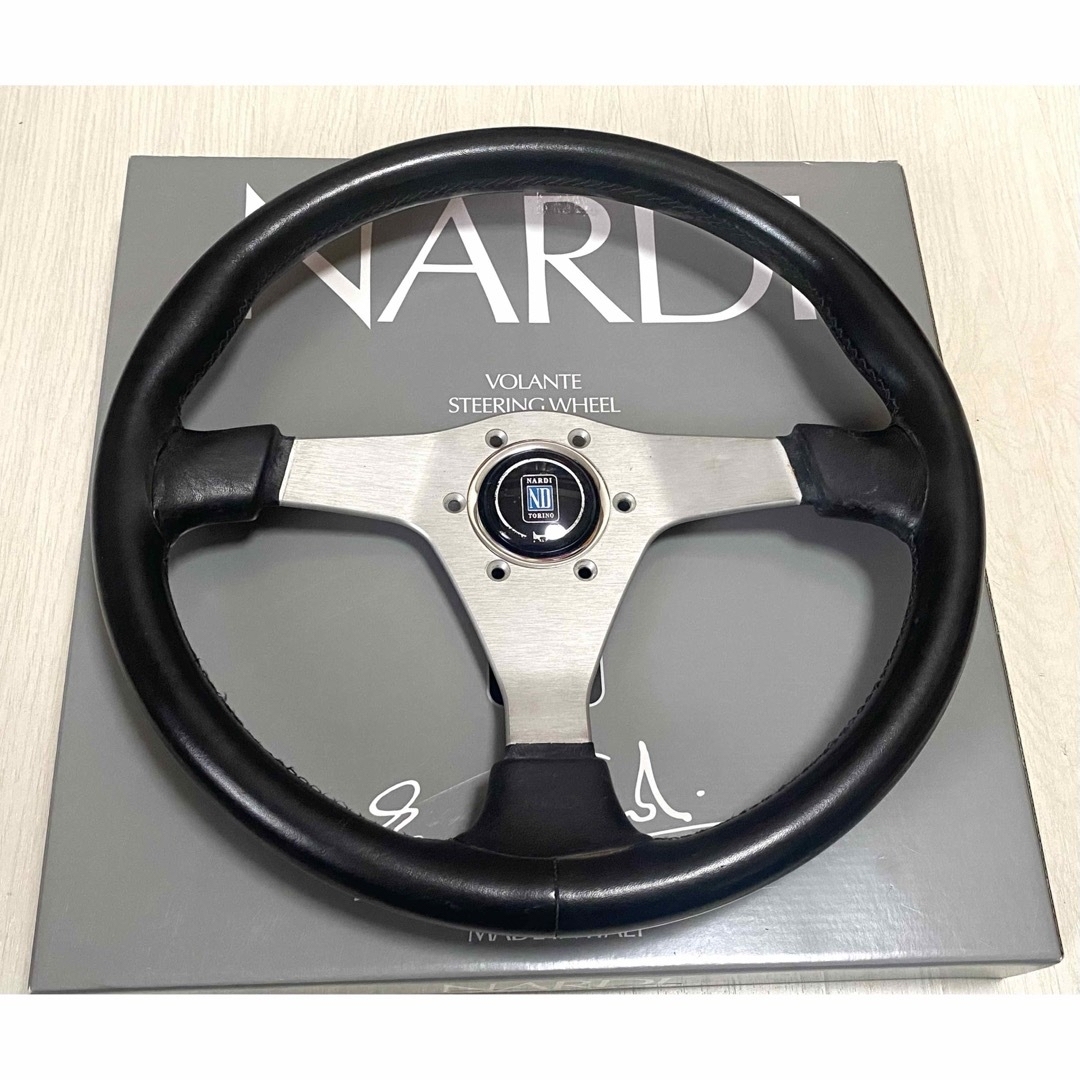 美品 NARDI x TRD うずい GARA3 ウッドステアリング 美品 NARDI x TRD うずい GARA3 ウッドステアリング