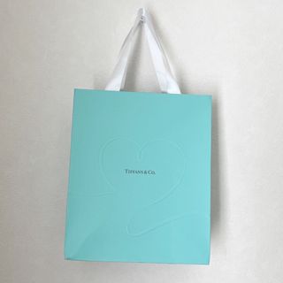 Tiffany & Co.(ショップ袋)のフリマアイテム一覧 Tiffany & Co.(ショップ袋)のフリマアイテム一覧