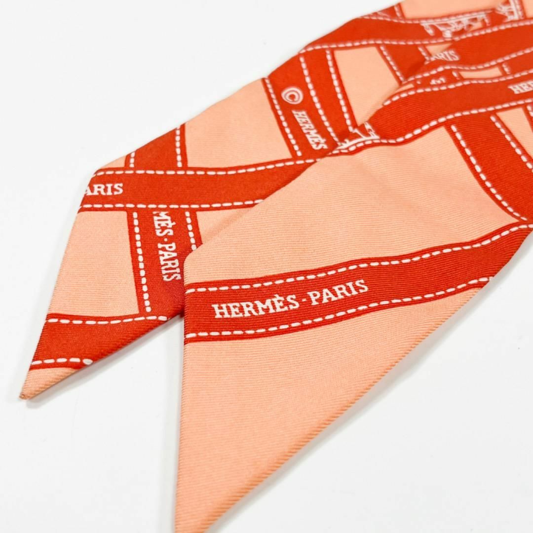 HERMES エルメス スカーフ ツイリー シルク タグあり 箱 HERMES エルメス スカーフ ツイリー シルク タグあり 箱