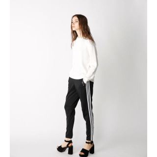 マウジー(moussy)のadidas♡マウジーコラボジャージ(カジュアルパンツ)