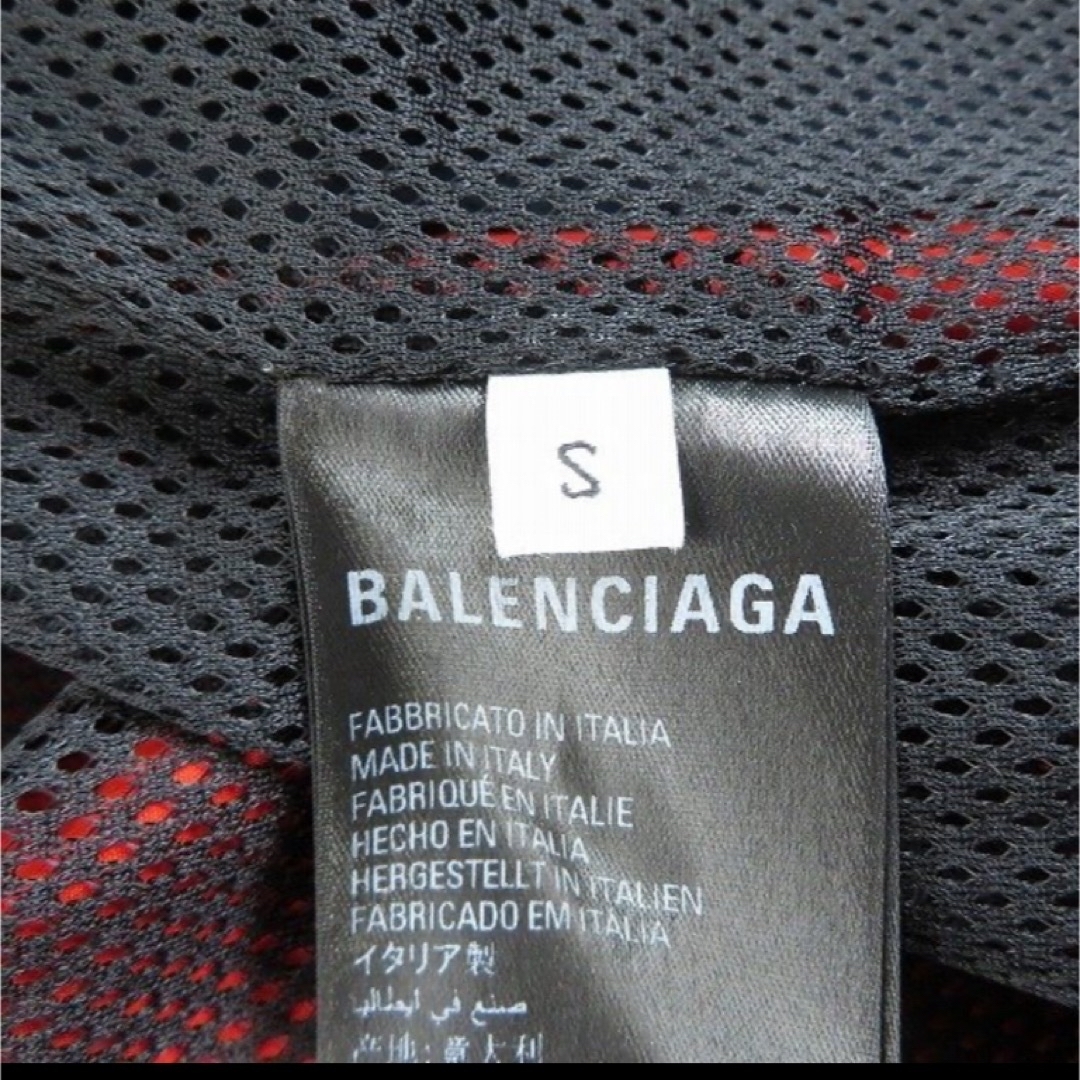 BALENCIAGA - BALENCIAGA 22AW 反転ロゴプリント トラック BALENCIAGA - BALENCIAGA 22AW 反転ロゴプリント トラック