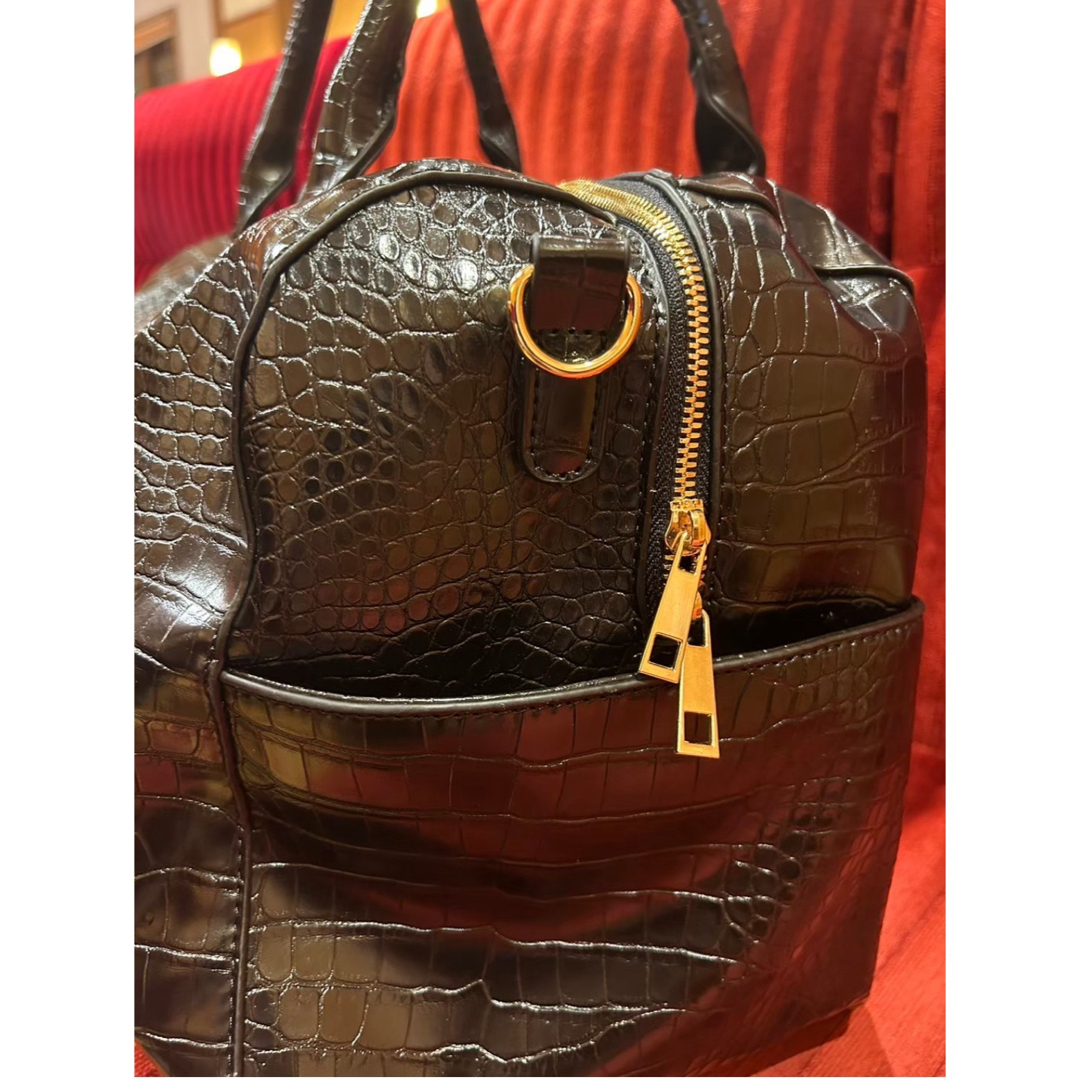 大人気商品🌟】高級クロコボストンバッグ メンズ レディース 大人気商品🌟】高級クロコボストンバッグ メンズ レディース
