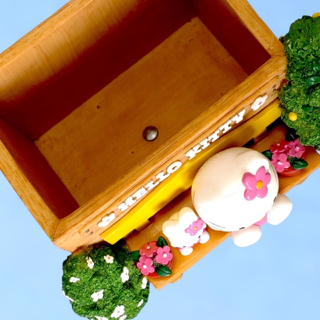 激レア ハローキティ 陶器フラワーポット プランター キティ 激レア ハローキティ 陶器フラワーポット プランター キティ