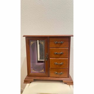 ジュエリーボックス　アクセサリーボックス　鏡　オルゴール付き　収納
