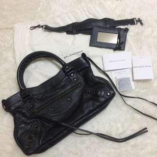 バレンシアガバッグ(BALENCIAGA BAG)のやよちゃん様専用♡新品同様♡BALENCIAGA ザ・ファースト(ハンドバッグ)