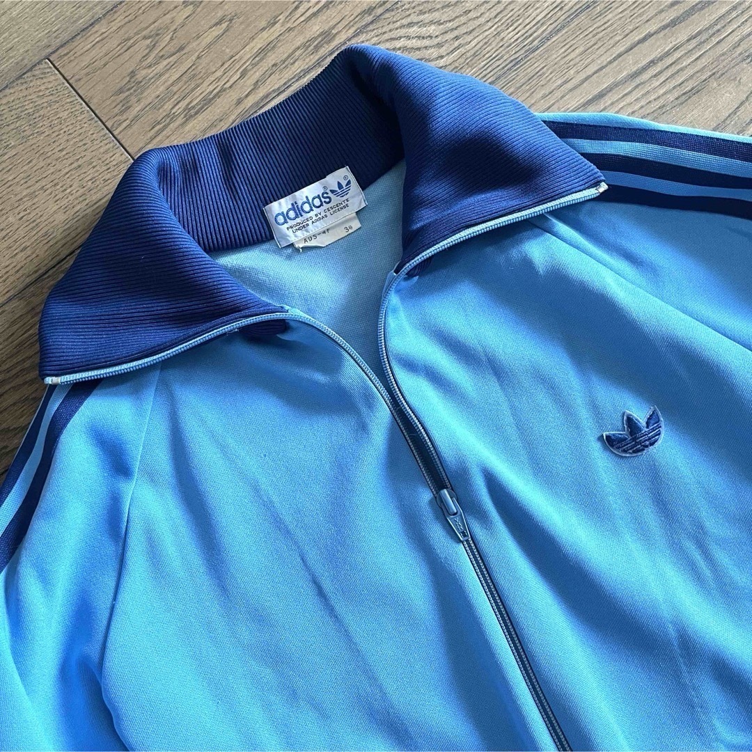 デサント製のadidasトラックジャケットADS-4F デサント製のadidasトラックジャケットADS-4F