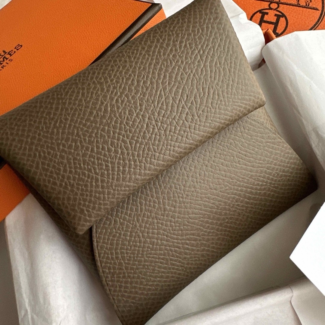 HERMES - 未使用 エルメス 【HERMES】 バスティア コインケース エトゥープ 人気色の通販 by さくら|エルメスならラクマ HERMES - 未使用 エルメス 【HERMES】 バスティア コインケース エトゥープ 人気色の通販 by さくら|エルメスならラクマ