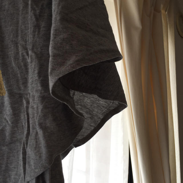 FELISSIMO(フェリシモ)のリリル様 専用ページ   ディズニー フェリシモ バンビTシャツ  レディースのトップス(Tシャツ(半袖/袖なし))の商品写真