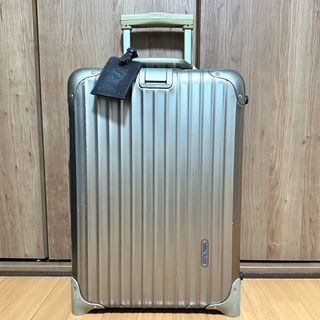 ○RIMOWA 滴り 二輪 キャリーケース アタッシュケース ○RIMOWA 滴り 二輪 キャリーケース アタッシュケース