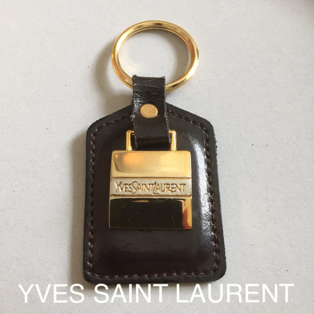 Saint Laurent(サンローラン)のYVES SAINT LAURENT イヴサンローラン キーホルダー 送料無料 メンズのファッション小物(キーホルダー)の商品写真