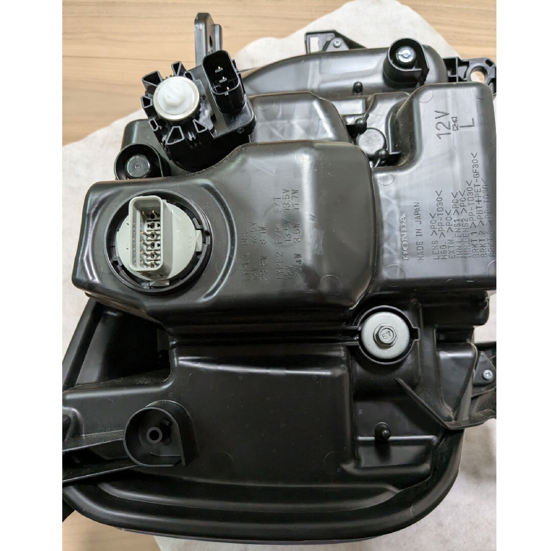 ホンダ N-BOX 6BA-JF5 左側ヘッドライト ホンダ N-BOX 6BA-JF5 左側ヘッドライト