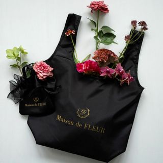 メゾンドフルール(Maison de FLEUR)のメゾン ド フルール 保冷機能付きショッピングバッグ黒(エコバッグ)