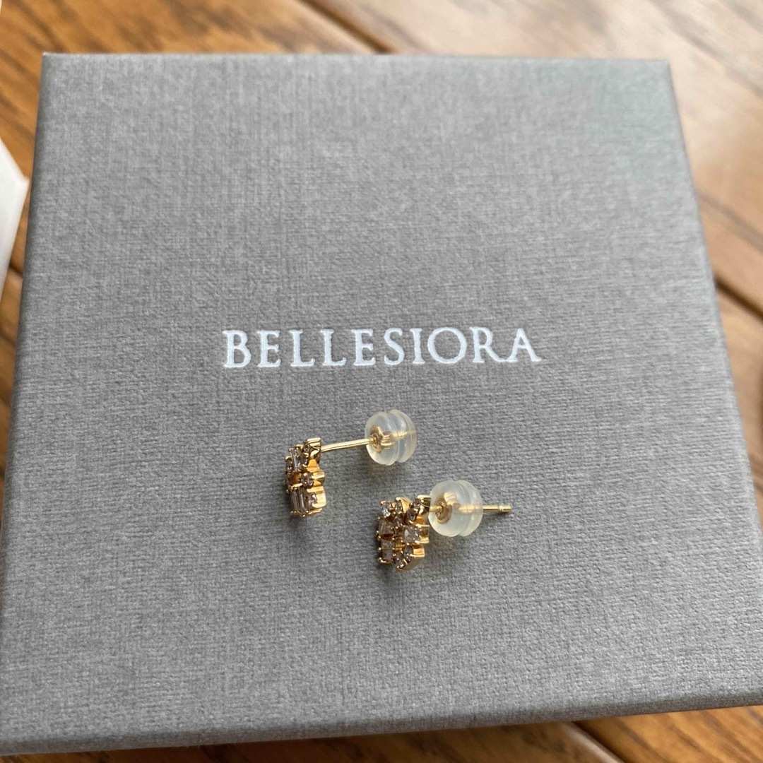 BELLESIORA ベルシオラ ピアス BELLESIORA ベルシオラ ピアス