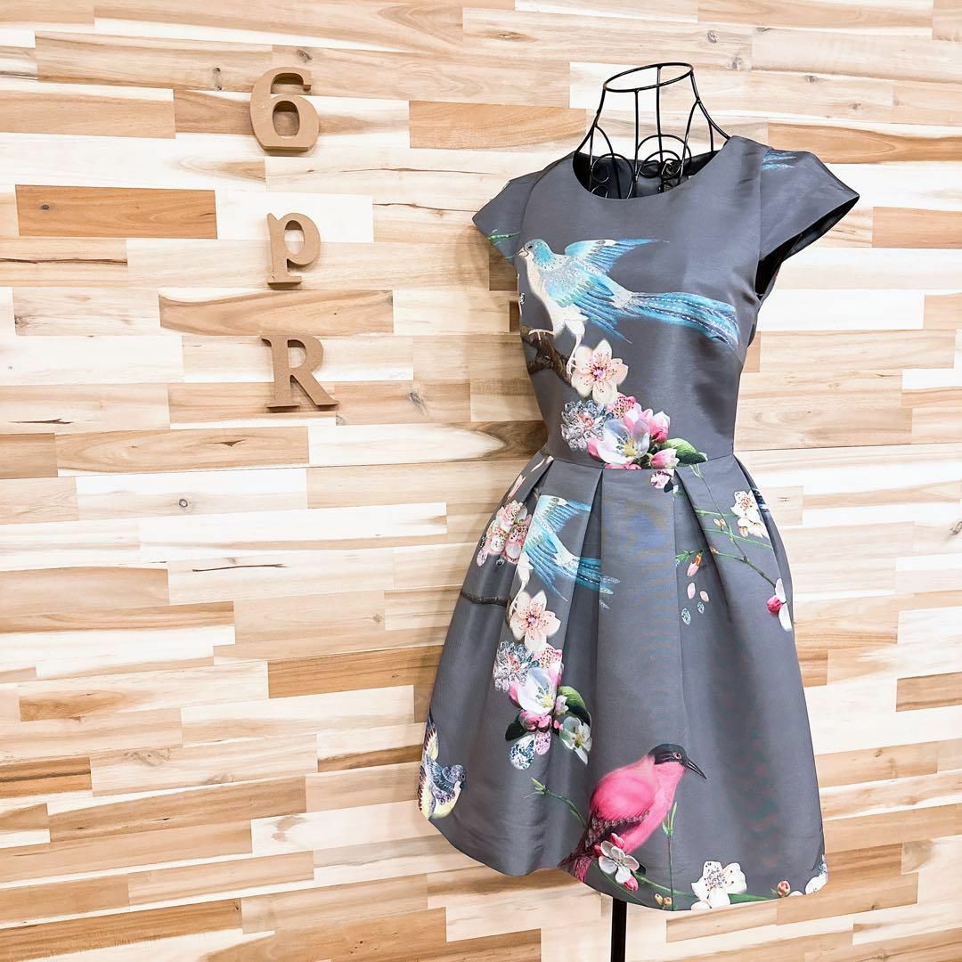 tedbakerテッドベイカー花柄ワンピース tedbakerテッドベイカー花柄ワンピース