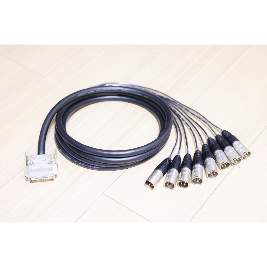 DB25/XLR】8ch マルチケーブル MOGAMI 2932 1.5m DB25/XLR】8ch マルチケーブル MOGAMI 2932 1.5m