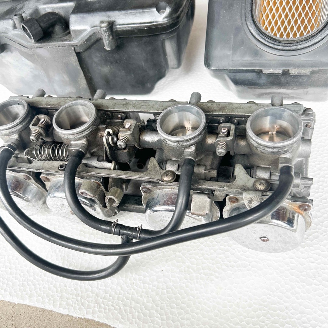 カワサキ - ゼファー750 純正キャブレター 純正エアクリーナー カワサキ - ゼファー750 純正キャブレター 純正エアクリーナー