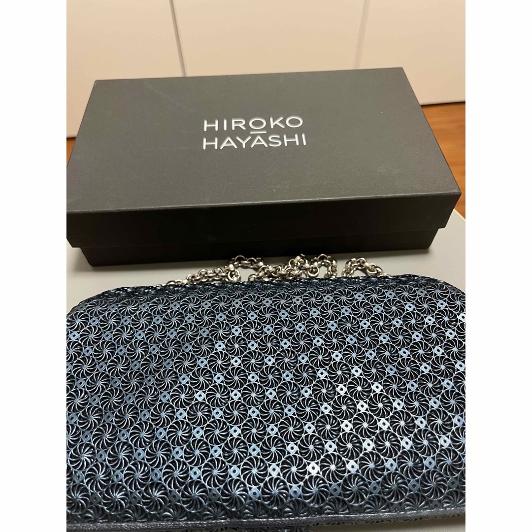 HIROKO HAYASHI - ヒロコハヤシ⭐︎ジラソーレ ネイビーチェーン HIROKO HAYASHI - ヒロコハヤシ⭐︎ジラソーレ ネイビーチェーン