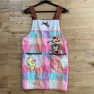 キッズ　エプロン　サイズ130(その他)