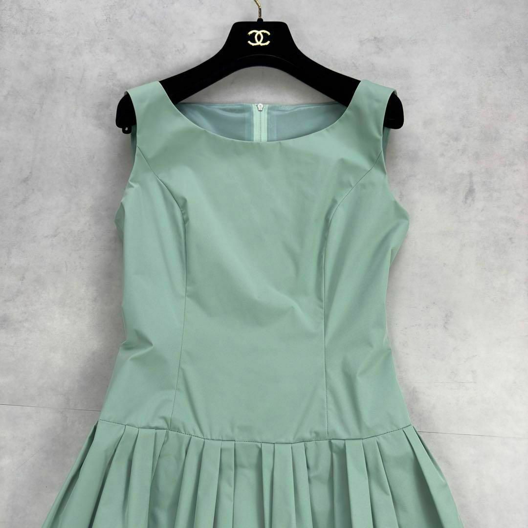 FOXEY NEW YORK フォクシー ミント タックギャザーワンピース 38 FOXEY NEW YORK フォクシー ミント タックギャザーワンピース 38