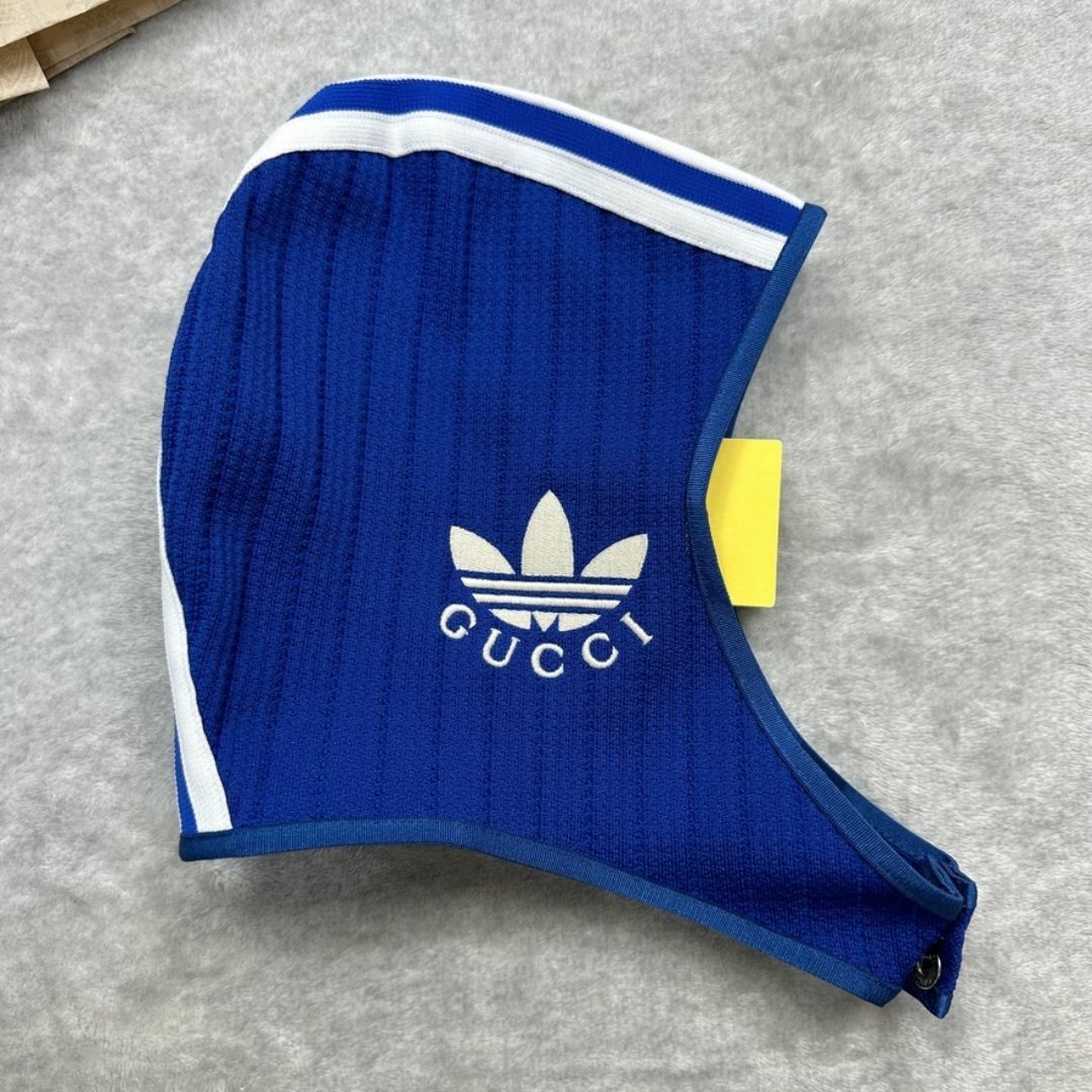 adidas - 新品 GUCCI adidas Mサイズ ニット フード バラクラバ adidas - 新品 GUCCI adidas Mサイズ ニット フード バラクラバ