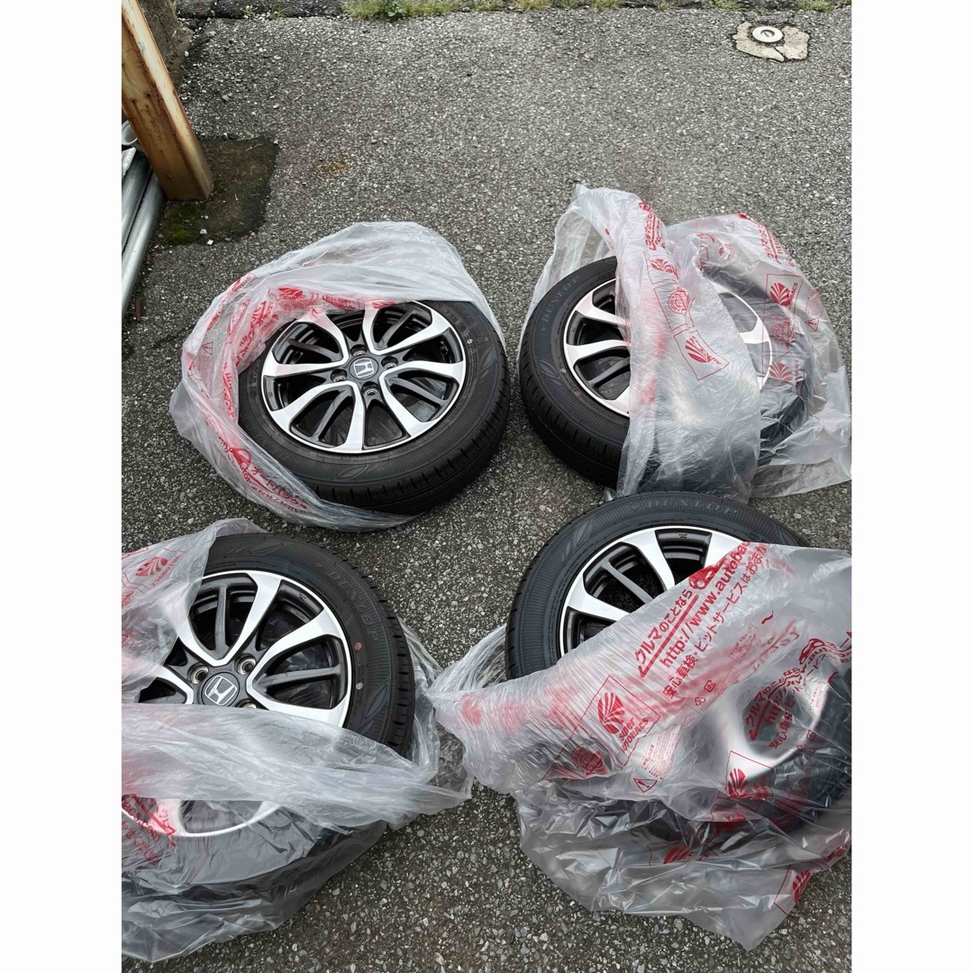 DUNLOP - 新型NBOXカスタム 純正タイヤホイール 4本セット 14 DUNLOP - 新型NBOXカスタム 純正タイヤホイール 4本セット 14