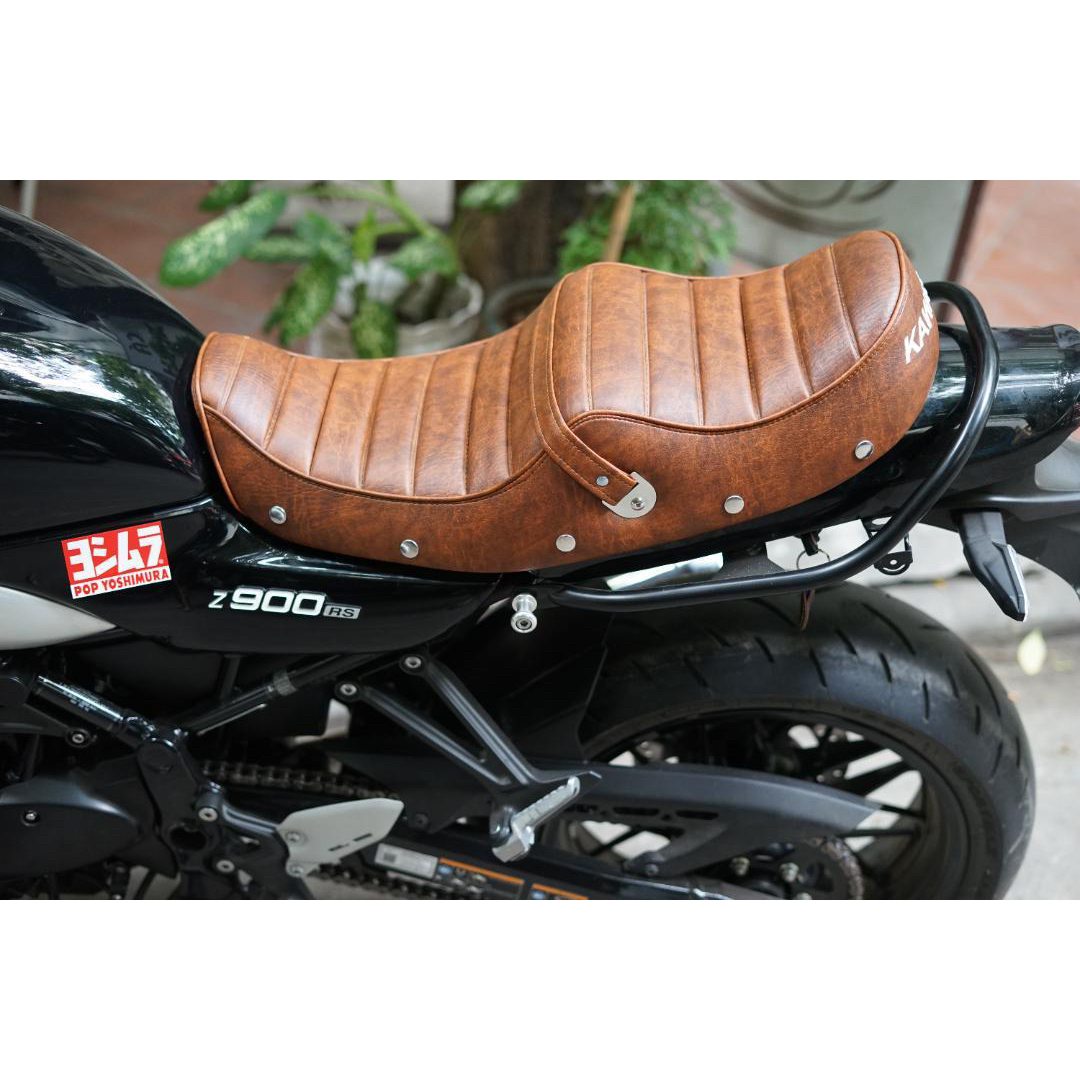 セール中 z900rs シート タックロールシート 焼茶色TYPE3新品の セール中 z900rs シート タックロールシート 焼茶色TYPE3新品の