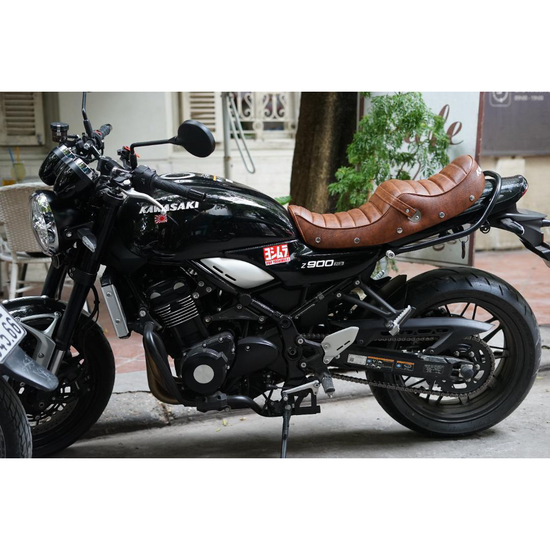 セール中 z900rs シート タックロールシート 焼茶色TYPE3新品の セール中 z900rs シート タックロールシート 焼茶色TYPE3新品の