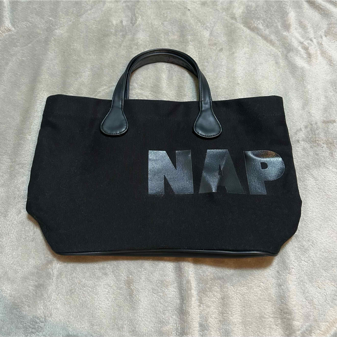 Naptime トートバッグの通販 by たっか|ラクマ Naptime トートバッグの通販 by たっか|ラクマ