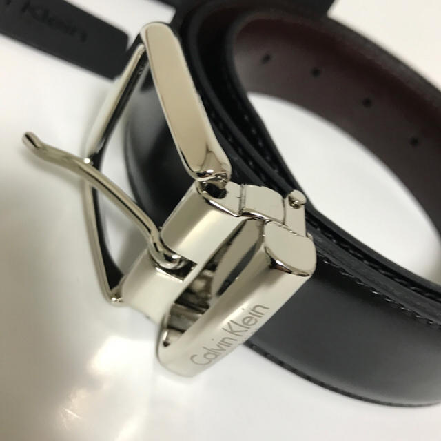 Calvin Klein(カルバンクライン)の【新品・未使用】カルバンクライン  本革 リバーシブル ベルト メンズ メンズのファッション小物(ベルト)の商品写真