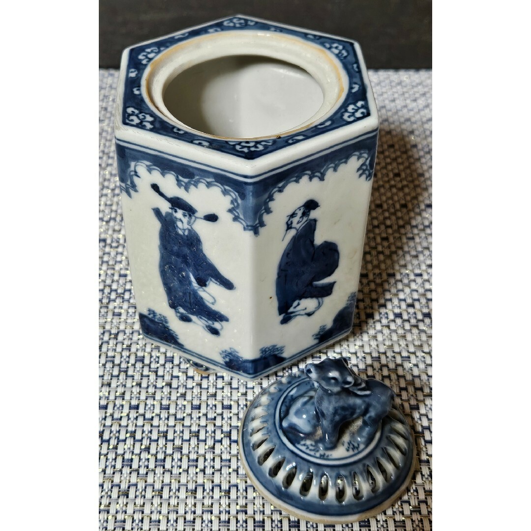 伊万里染付 双鹿摘み 人物図 六角形 香炉 茶道具 茶器 香道具 伊万里染付 双鹿摘み 人物図 六角形 香炉 茶道具 茶器 香道具