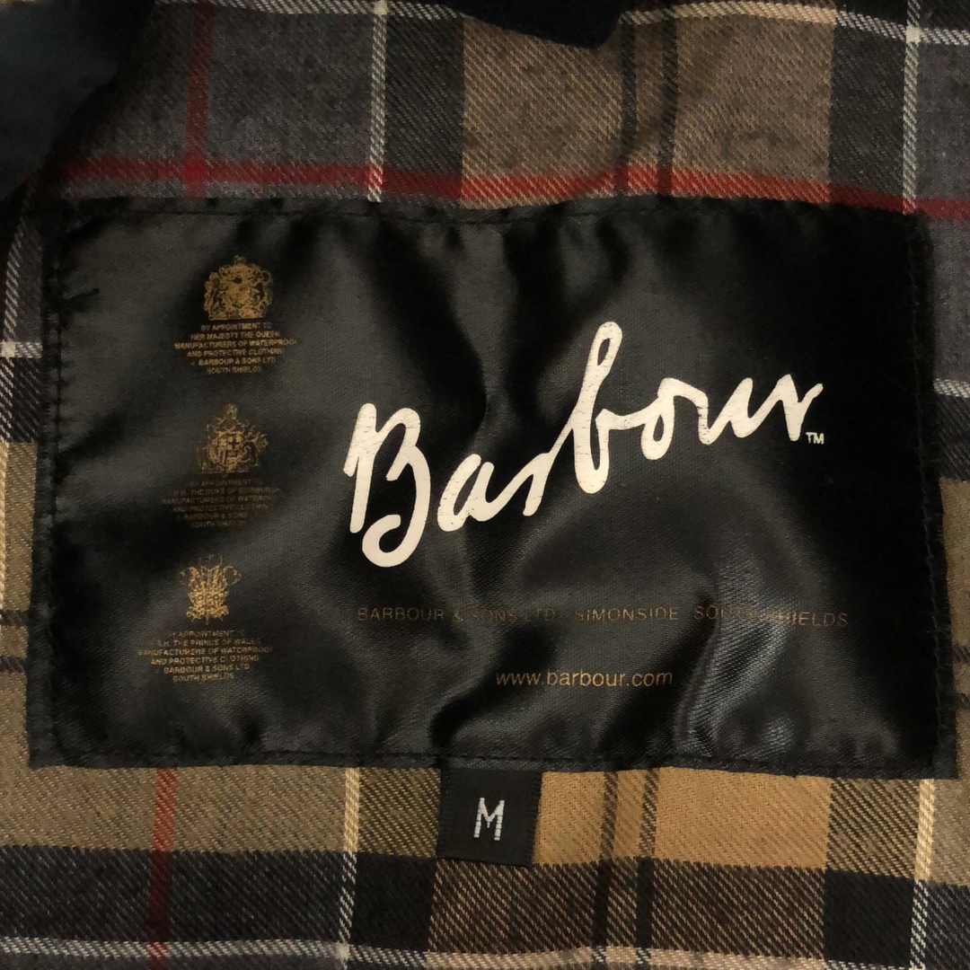値下げ】Barbour コート / 筆記体タグ / バッチ、フード付き 値下げ】Barbour コート / 筆記体タグ / バッチ、フード付き