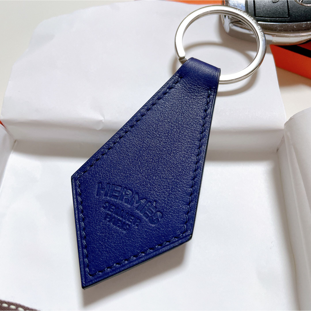 HERMES - 新品未使用 エルメス キーリング タブ キーホルダーの HERMES - 新品未使用 エルメス キーリング タブ キーホルダーの
