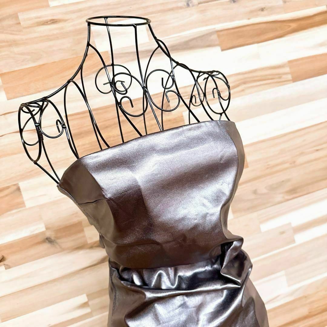未使用【ザラ】ZARA ベアトップ ロング ドレス ワンピース XS 銀 未使用【ザラ】ZARA ベアトップ ロング ドレス ワンピース XS 銀