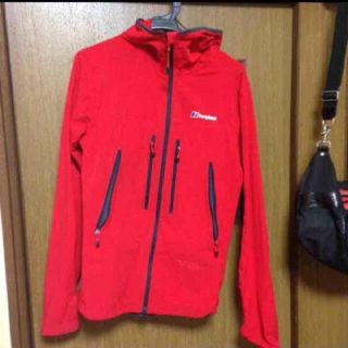 berghaus(マウンテンパーカー)のフリマアイテム一覧 berghaus(マウンテンパーカー)のフリマアイテム一覧