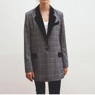 マウジー(moussy)のMOUSSY ベルベットテーラードジャケット(テーラードジャケット)