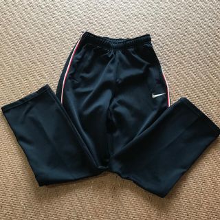 ナイキ(NIKE)の専用です♪ナイキジャージ150㎝(パンツ/スパッツ)