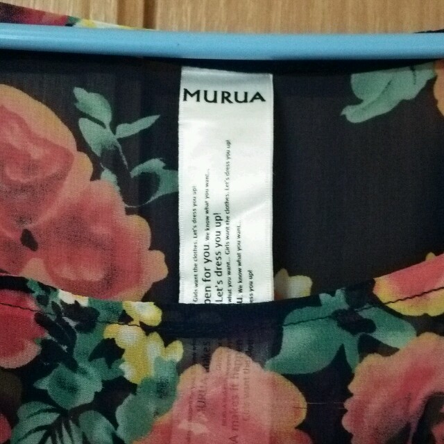 MURUA(ムルーア)のMURUAワンピース レディースのワンピース(ひざ丈ワンピース)の商品写真