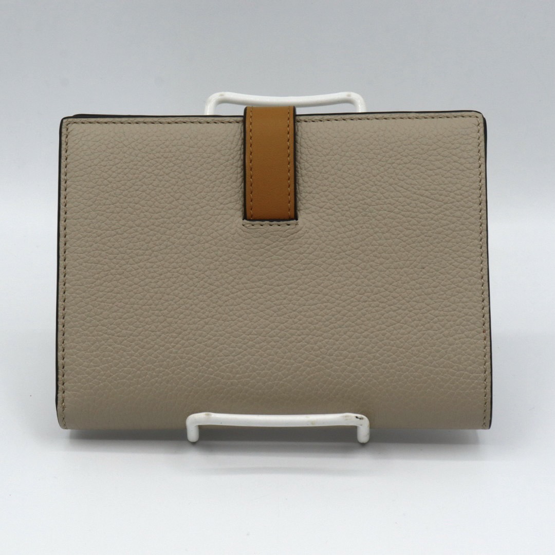 美品 ロエベ バーティカルウォレット ミディアム 折り財布 美品 ロエベ バーティカルウォレット ミディアム 折り財布
