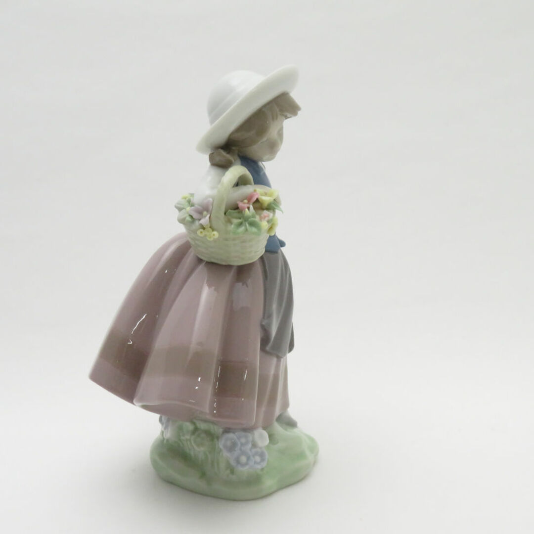 LLADRO リヤドロ 5221「甘い花の香り」 フィギュリン 置物 陶器 LLADRO リヤドロ 5221「甘い花の香り」 フィギュリン 置物 陶器