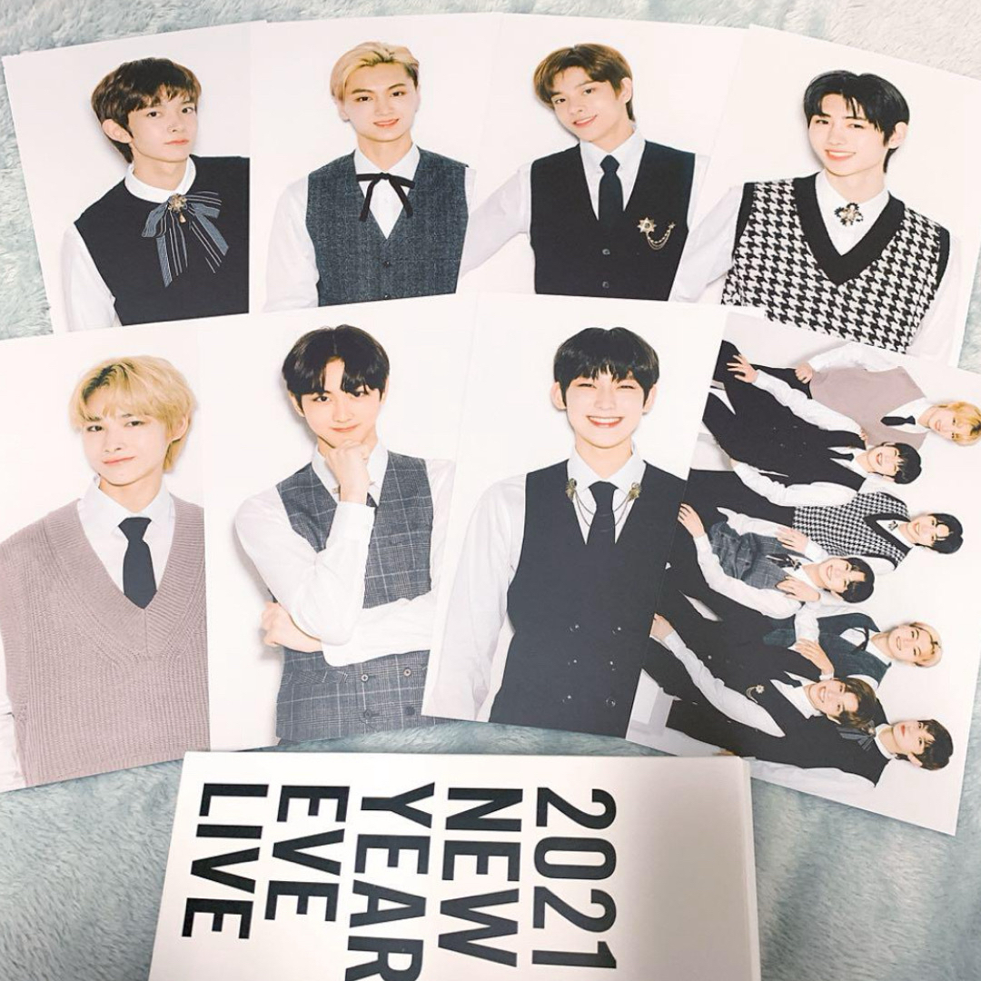 ENHYPEN(エンハイプン)のenhypen  NEW YEAR EVE LIVE ポストカード　トレカ　 エンタメ/ホビーのCD(K-POP/アジア)の商品写真