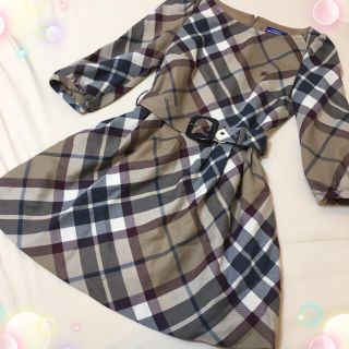 バーバリー(BURBERRY)の木下ココ着☆人気 バーバリー チェックワンピース ☆ブルーレーベル(ミニワンピース)