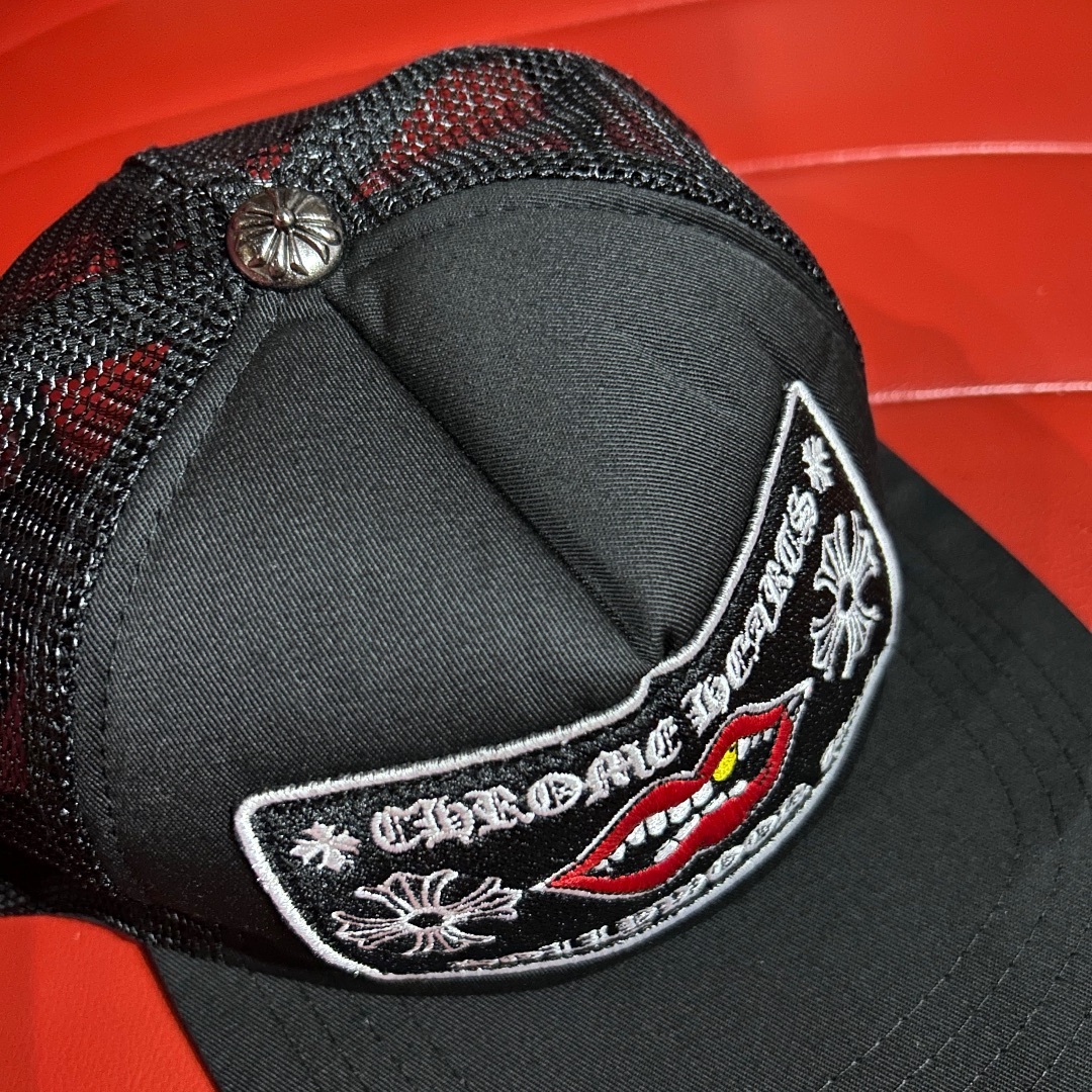 Chrome Hearts(クロムハーツ)のCHROME HEARTS   トラッカーキャップ／フラットキャップ レディースの帽子(キャップ)の商品写真