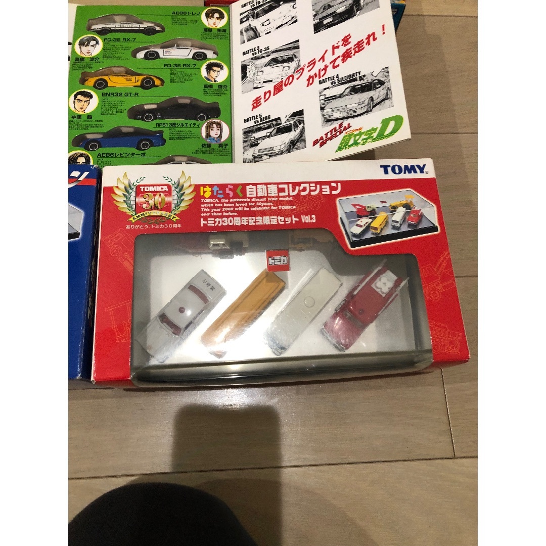 Amazon | 2台セット 未開封 日本未発売 アジア限定 トミカ