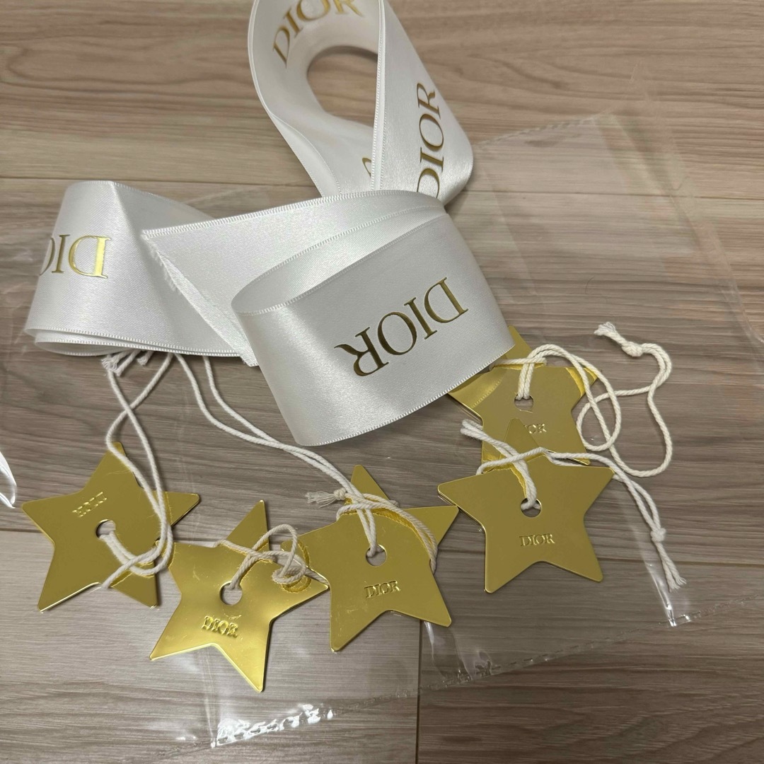 Christian Dior - ディオール 星 チャーム リボン セットの通販 by メイちゃん's shop|クリスチャンディオールならラクマ Christian Dior - ディオール 星 チャーム リボン セットの通販 by メイちゃん's shop|クリスチャンディオールならラクマ